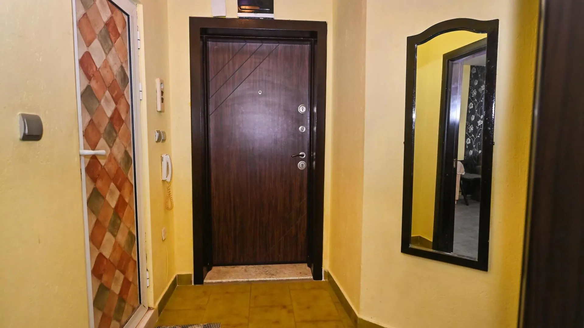 Eli Apartment Burgas City