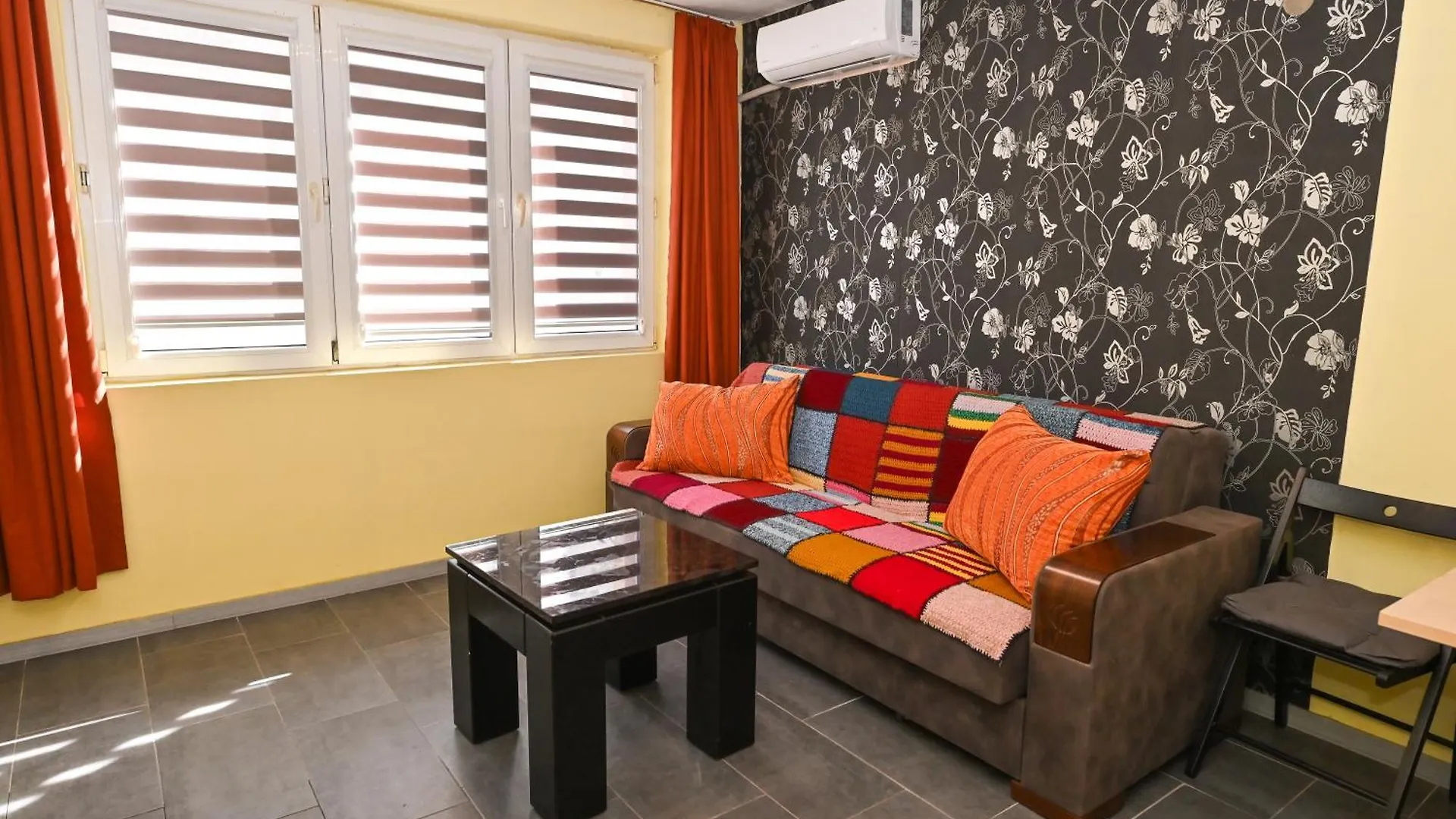 Eli Apartment Burgas Bulgaria